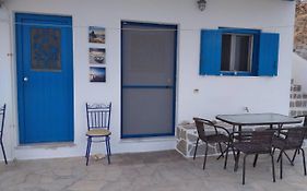 Traditional House With An Amazing Sea View - Kimolos